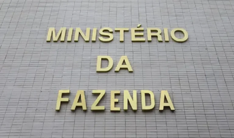 Ministro da Fazenda diz que caso Master pode ser a “maior fraude bancária da história do país”