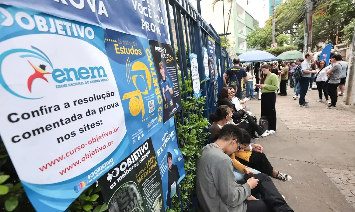 Inscrições para 274,8 mil vagas do Sisu terminam nesta sexta-feira
