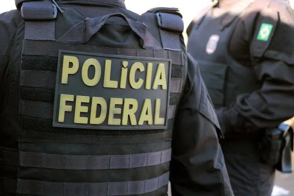 PF faz operação para investigar extração ilegal de madeira e minérios em terras indígenas de Rondônia